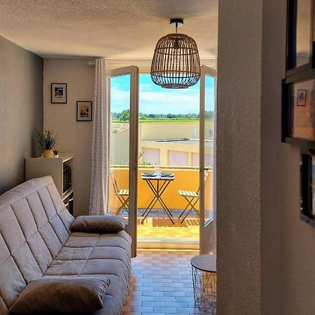 Coquet Studio Avec Belle Terrasse Apartment La Londe-les-Maures Bagian luar foto